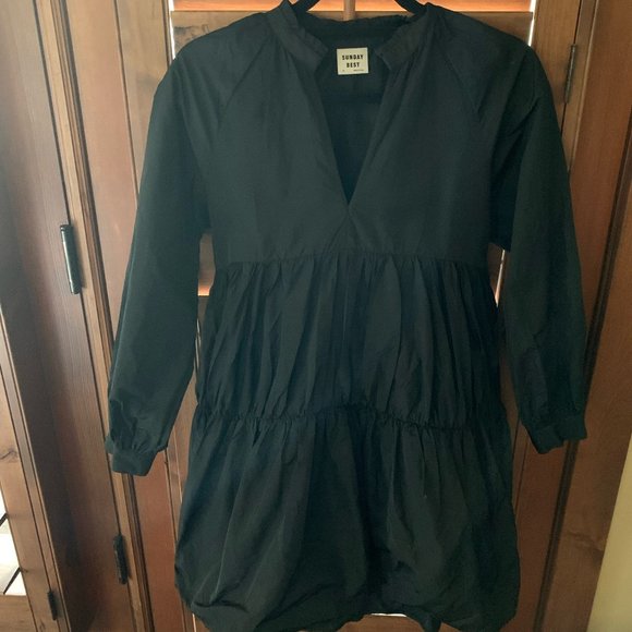 Aritzia Sunday Best Black Gianna Dress - Picture 2 of 3